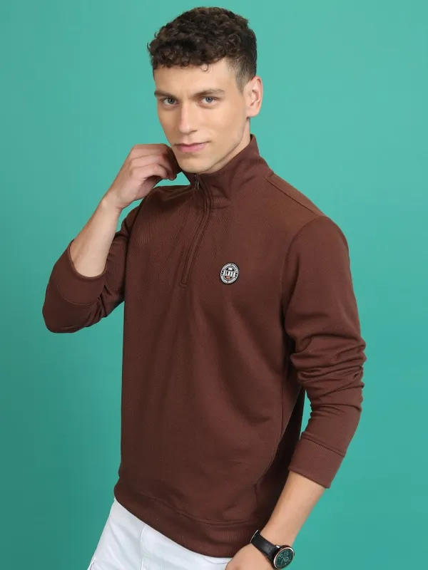  Highlander Men Brown High Neck Pullover Sweatshirts