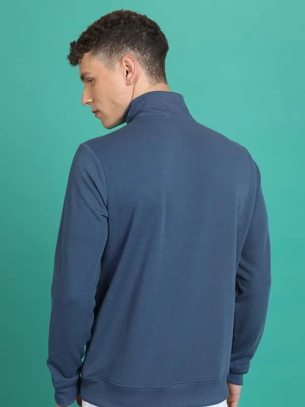  Highlander Men Blue High Neck Pullover Sweatshirts