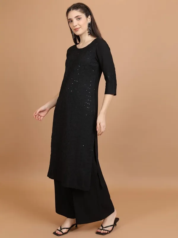  Vishudh Women Black Woven Design Straight Kurtas