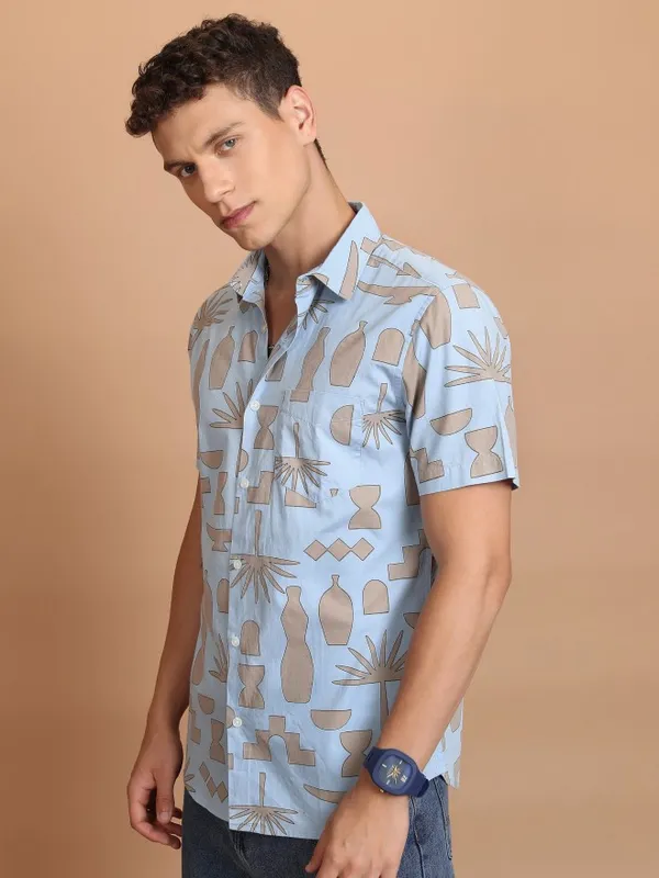 Men Slim Fit Casual Shirt
