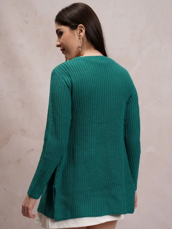 Tokyo Talkies Women Teal V Neck Sweaters