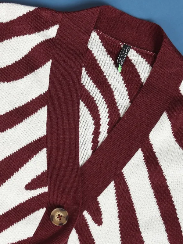  Tokyo Talkies Women Brown V-Neck Sweaters