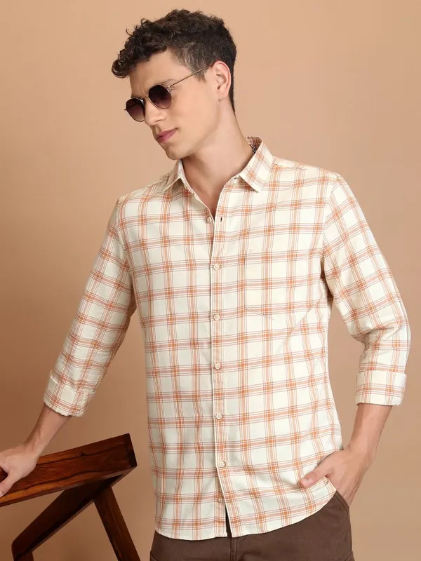 Men Slim Fit Casual Shirt