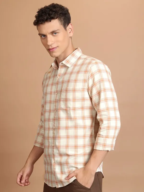 Men Slim Fit Casual Shirt