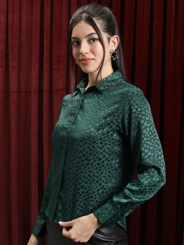  Tokyo Talkies Women Green Printed Casual Shirts