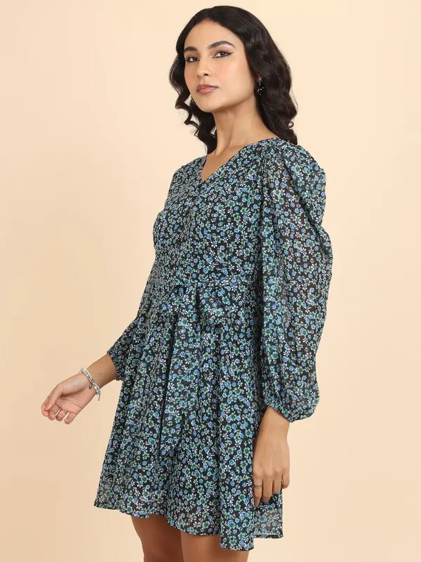 Tokyo Talkies Women Green Printed Fit And Flare Dress