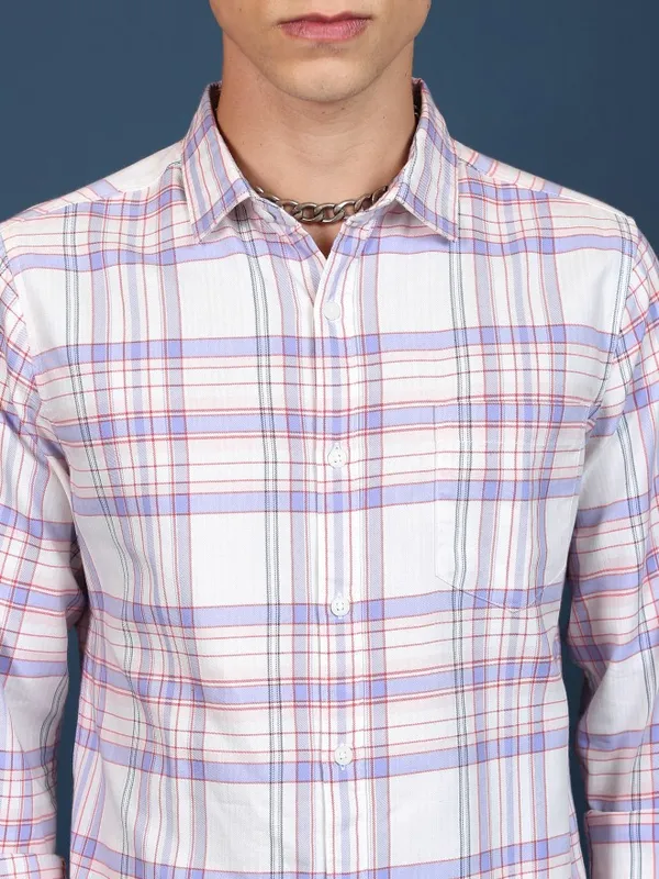  Highlander Men Pink Checked Slim Fit Casual Shirts