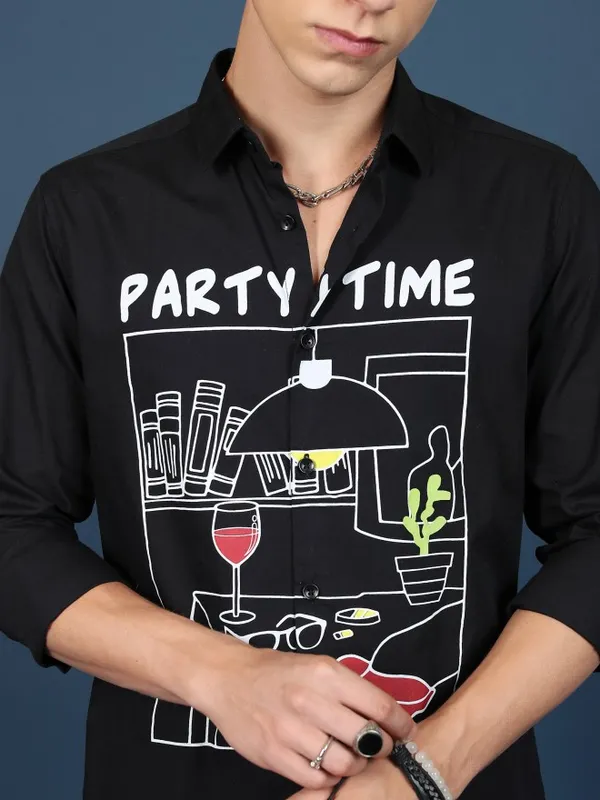  Ketch Men Black Printed Slim Fit Casual Shirts