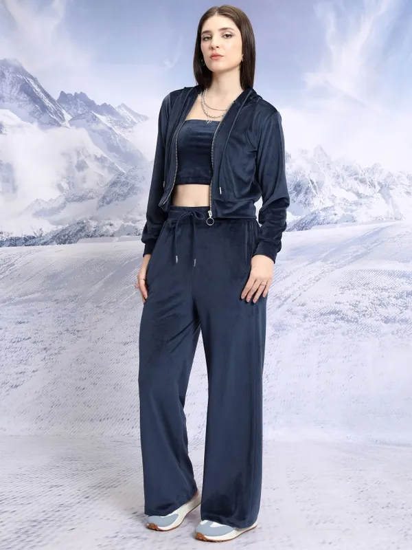 Tokyo Talkies Women Teal Sweatshirt With Trouser