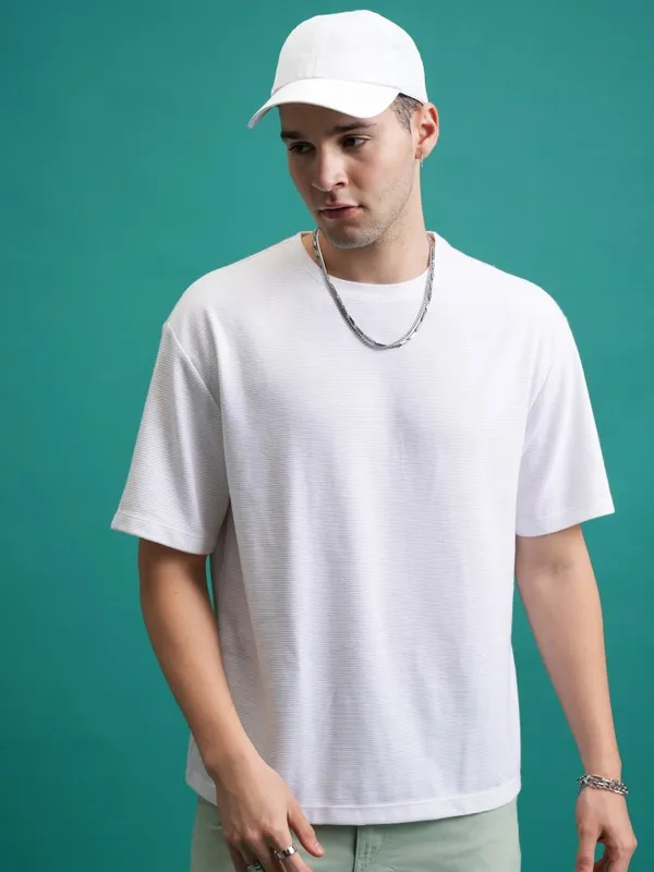  Ketch Men White Striped Round Neck T-Shirts