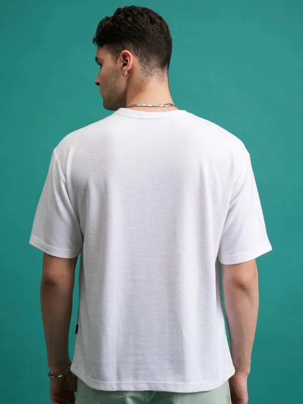  Ketch Men White Striped Round Neck T-Shirts