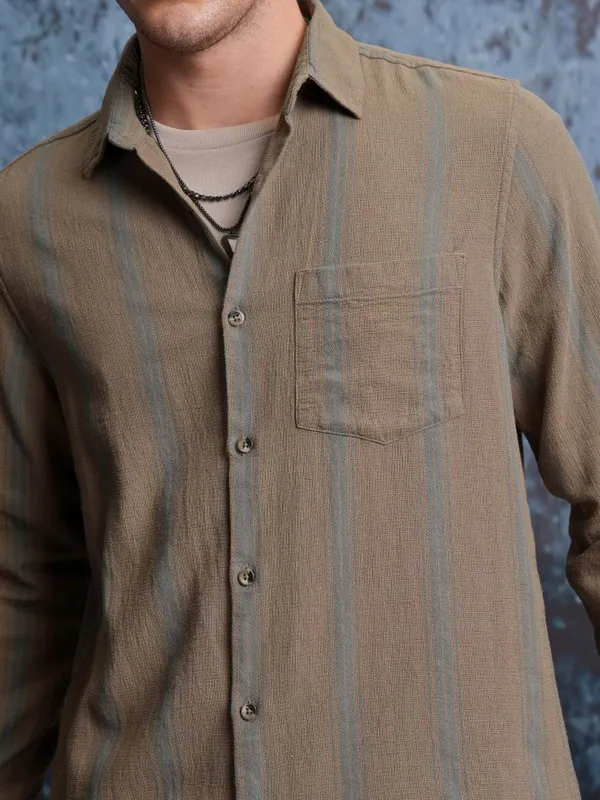  Locomotive Men Khaki Striped Regular Fit Casual Shirts
