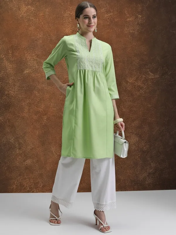 Embroidered Straight Kurta