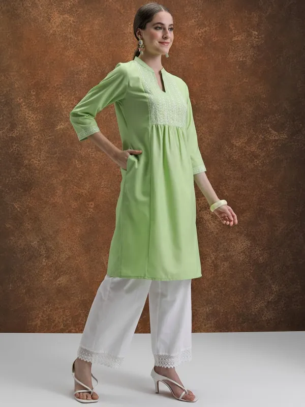 Embroidered Straight Kurta