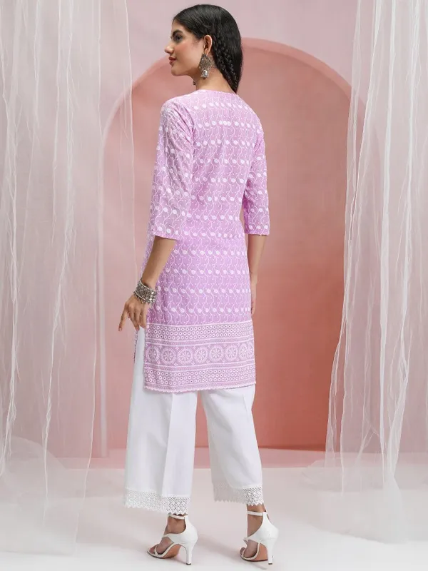 Embroidered Straight Kurta