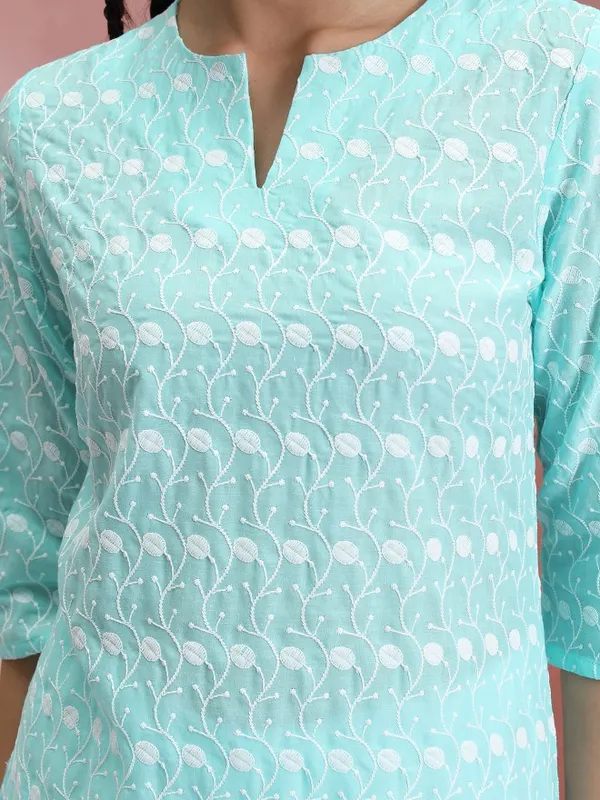 Embroidered Straight Kurta