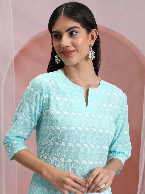 Embroidered Straight Kurta