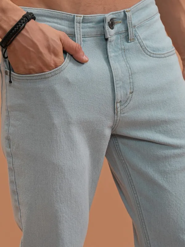  Highlander Men Blue Tapered Fit Clean Look Jeans