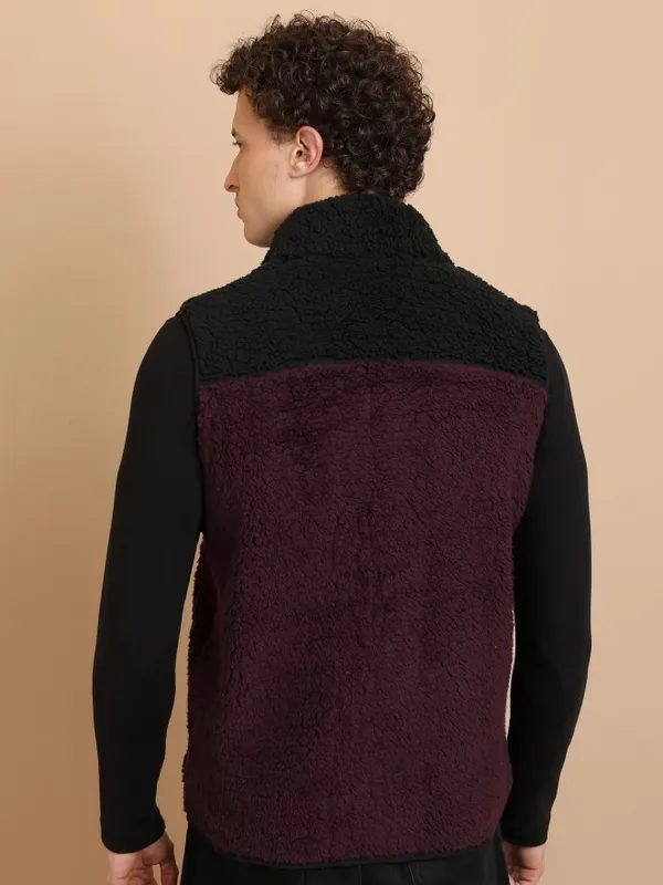  Highlander Men Black High Neck Front-Open Sweatshirts
