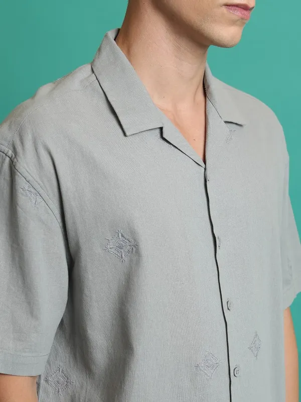 Highlander Men Grey Embroidered Oversized Fit Casual Shirt