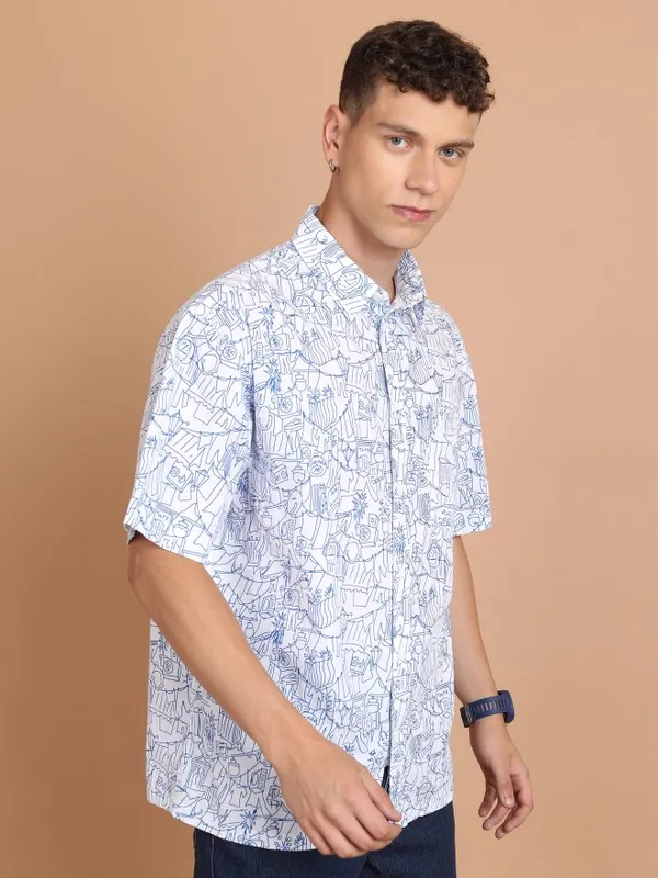  Highlander Men White Printed Oversized Fit Casual Shirts