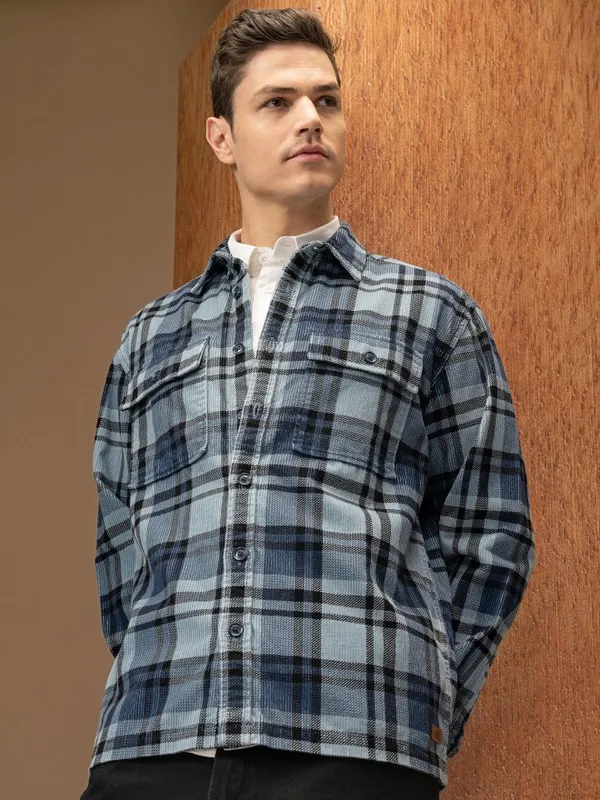  Locomotive Men Blue Checked Oversized Fit Casual Shirts
