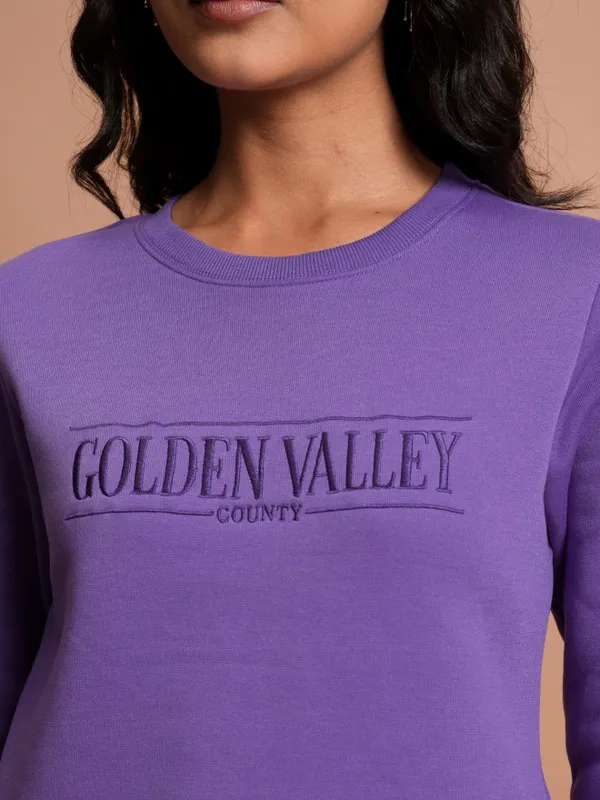  Tokyo Talkies Women Purple Embroidered Pullover Round Neck Sweatshirts