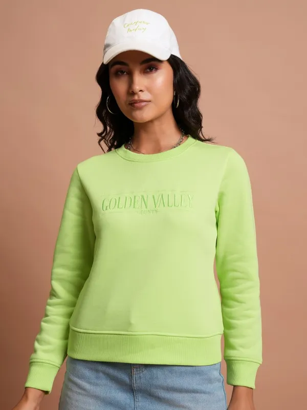  Tokyo Talkies Women Green Embroidered Pullover Round Neck Sweatshirts