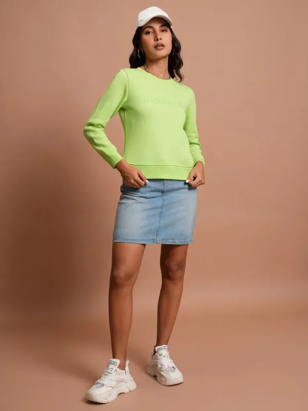  Tokyo Talkies Women Green Embroidered Pullover Round Neck Sweatshirts