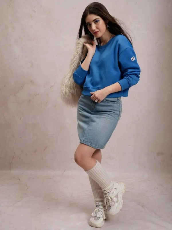  Tokyo Talkies Women Blue Solid Pullover Round Neck Sweatshirts