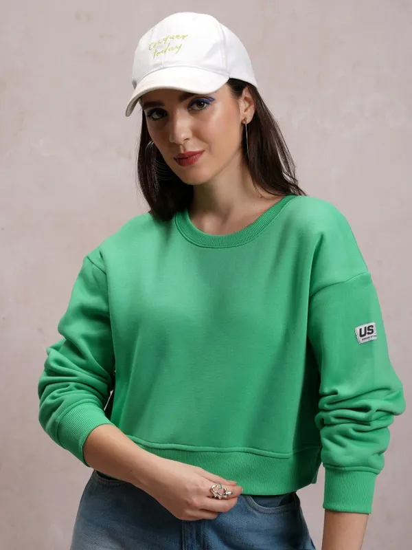  Tokyo Talkies Women Green Solid Pullover Round Neck Sweatshirts