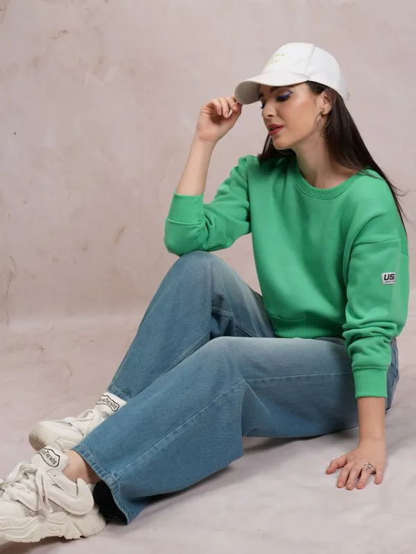  Tokyo Talkies Women Green Solid Pullover Round Neck Sweatshirts