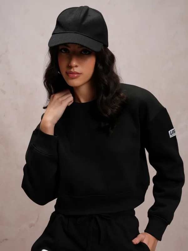  Tokyo Talkies Women Black Solid Pullover Round Neck Sweatshirts