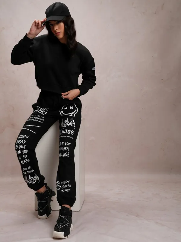  Tokyo Talkies Women Black Solid Pullover Round Neck Sweatshirts