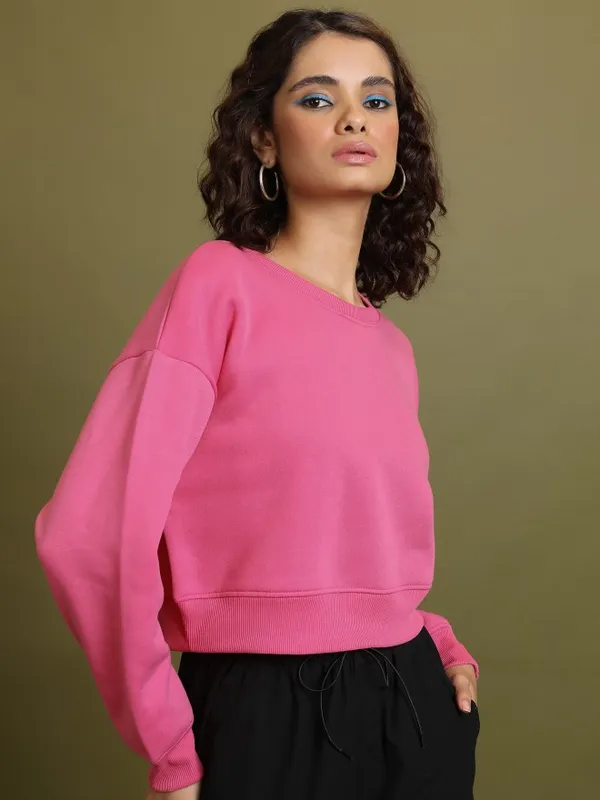  Tokyo Talkies Women Pink Solid Pullover Round Neck Sweatshirts