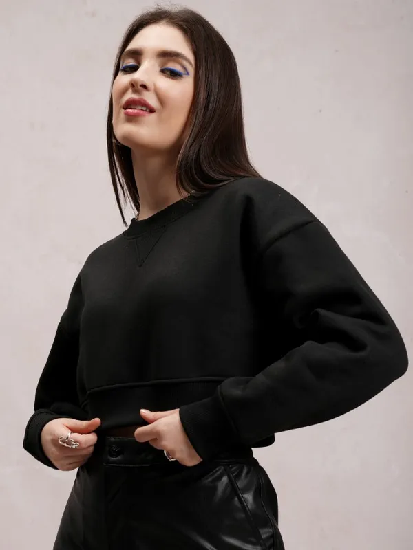  Tokyo Talkies Women Black Solid Pullover High Neck Sweatshirts
