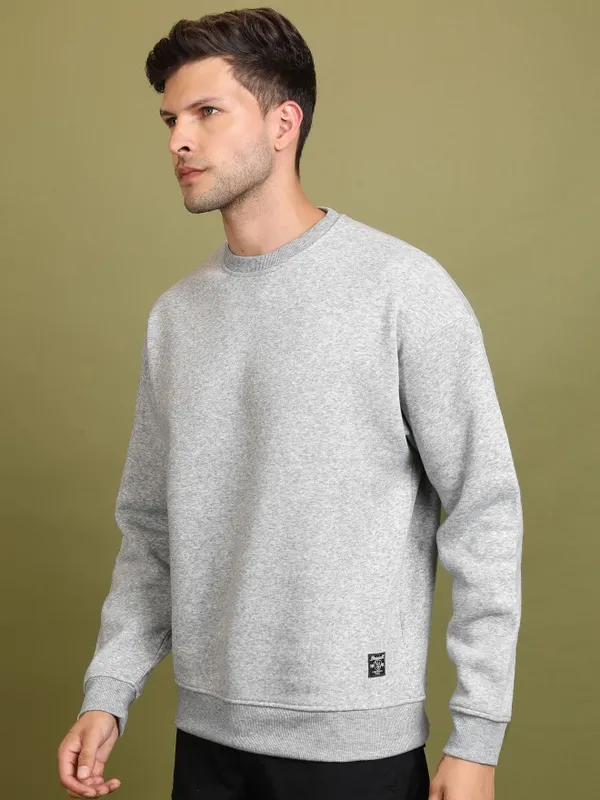  Highlander Men Grey Round Neck Pullover Sweatshirts