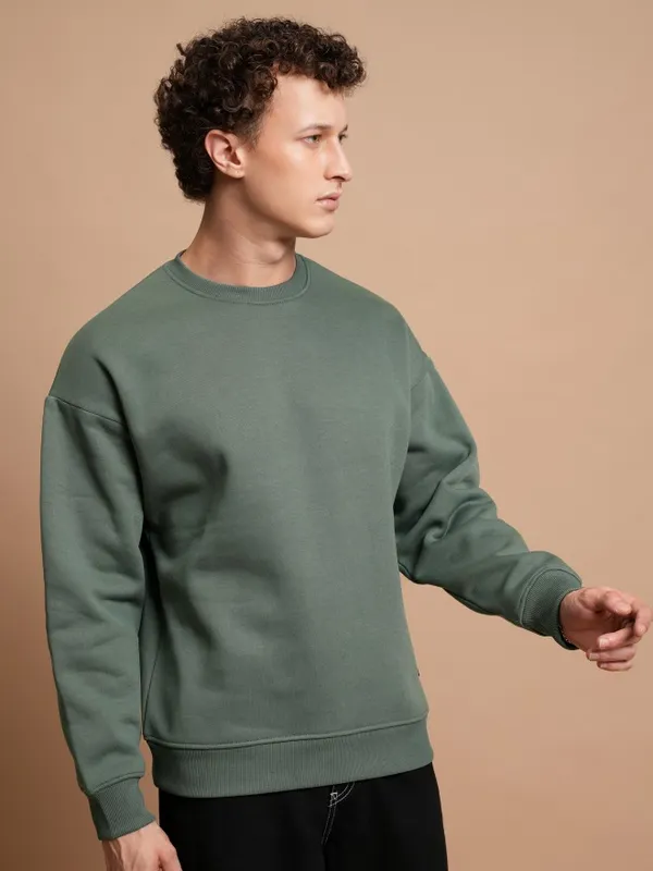  Highlander Men Green Round Neck Pullover Sweatshirts