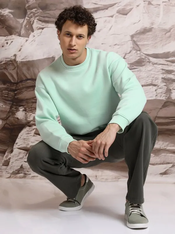  Highlander Men Green Round Neck Pullover Sweatshirts