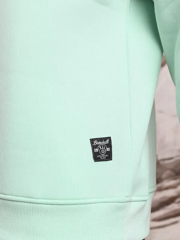  Highlander Men Green Round Neck Pullover Sweatshirts