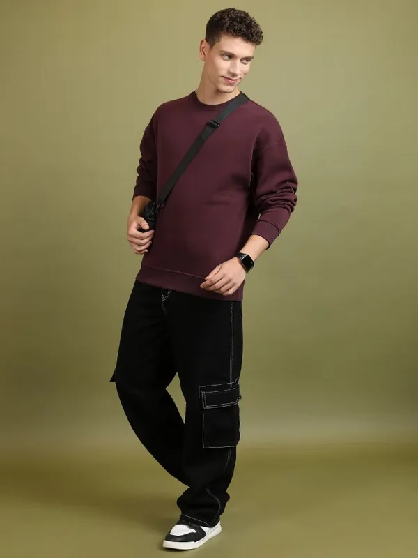 Men Solid Sweatshirt