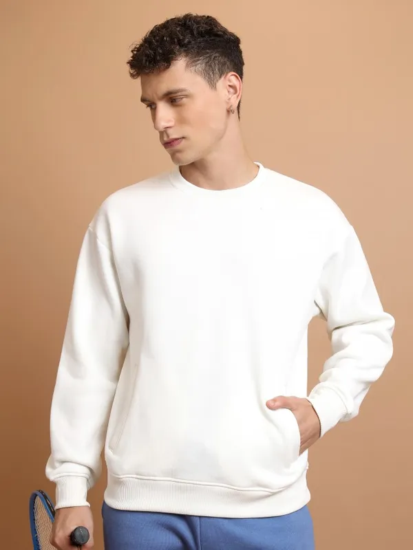  Highlander Men White Round Neck Pullover Sweatshirts