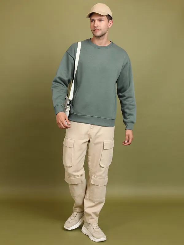  Highlander Men Green Round Neck Pullover Sweatshirts