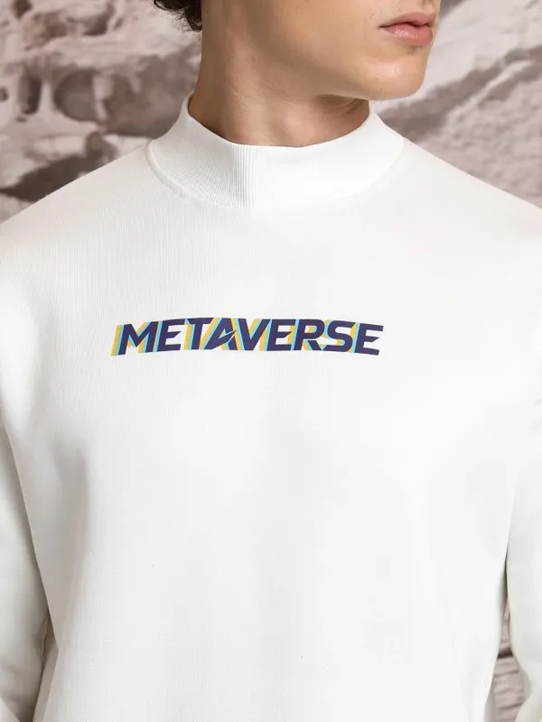 Highlander Men White Mock Collar Pullover Sweatshirt