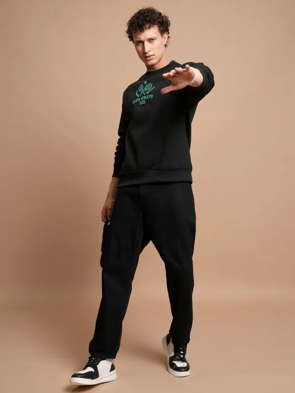  Highlander Men Black Round Neck Pullover Sweatshirts