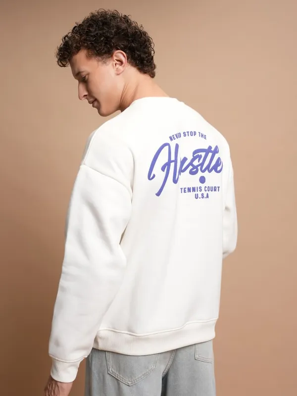  Highlander Men White Round Neck Pullover Sweatshirts