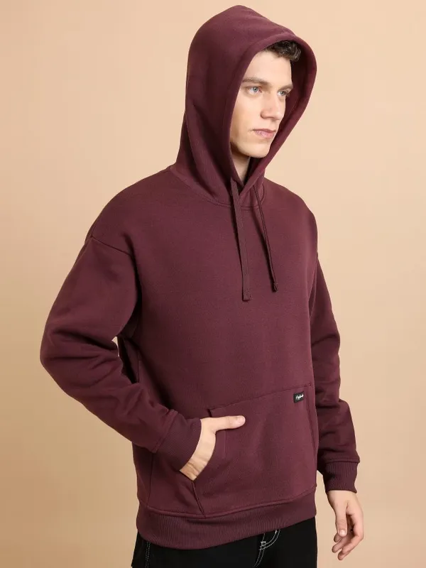  Highlander Men Burgundy Hood Pullover Sweatshirts