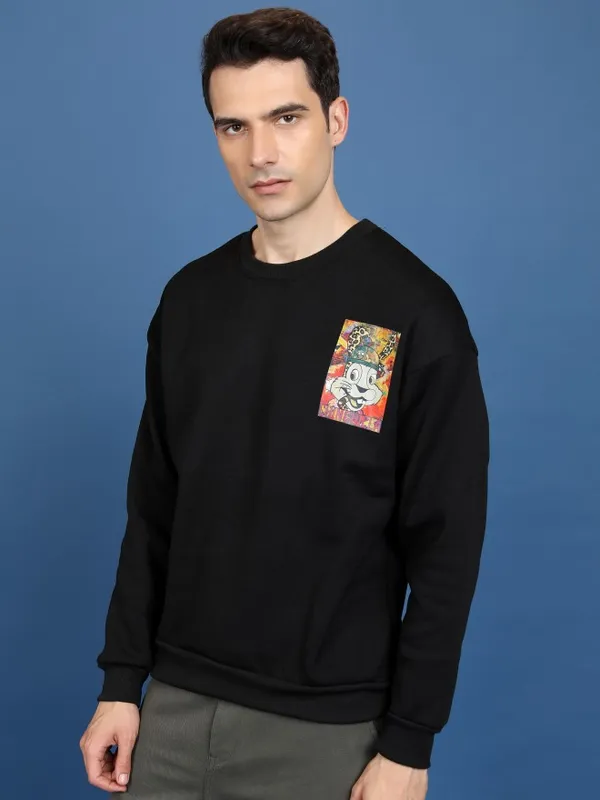  Highlander Men Black Round Neck Pullover Sweatshirts