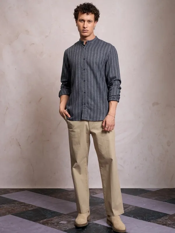  Locomotive Men Blue Striped Oversized Fit Casual Shirts