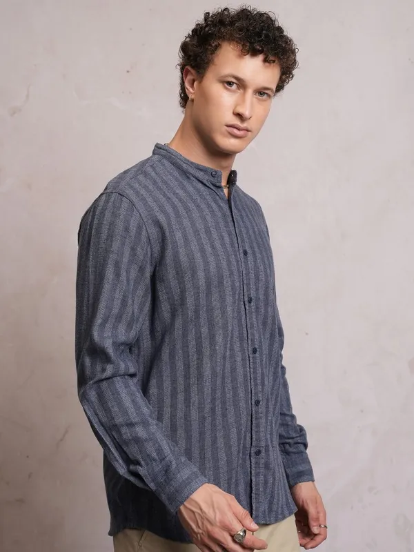 Locomotive Men Blue Striped Oversized Fit Casual Shirts